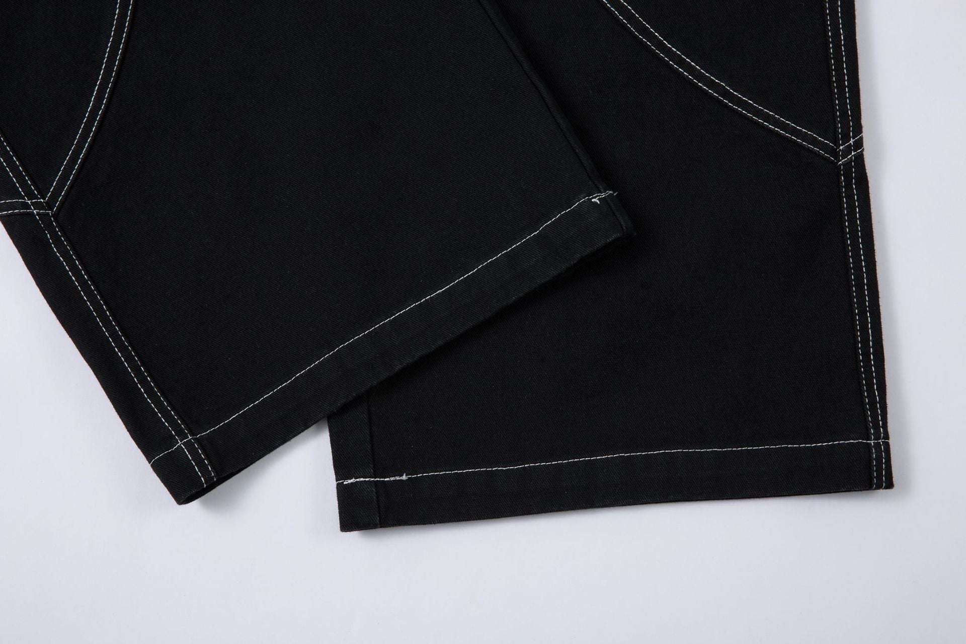 New Spring Flame Embroidery Raw Jeans