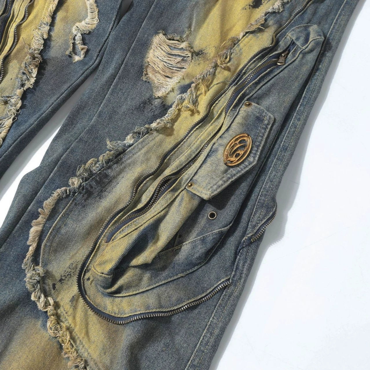 Ripped vintage fashion jeans