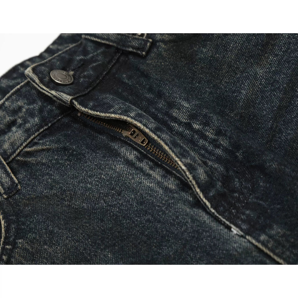 Fashion sports loose shorts