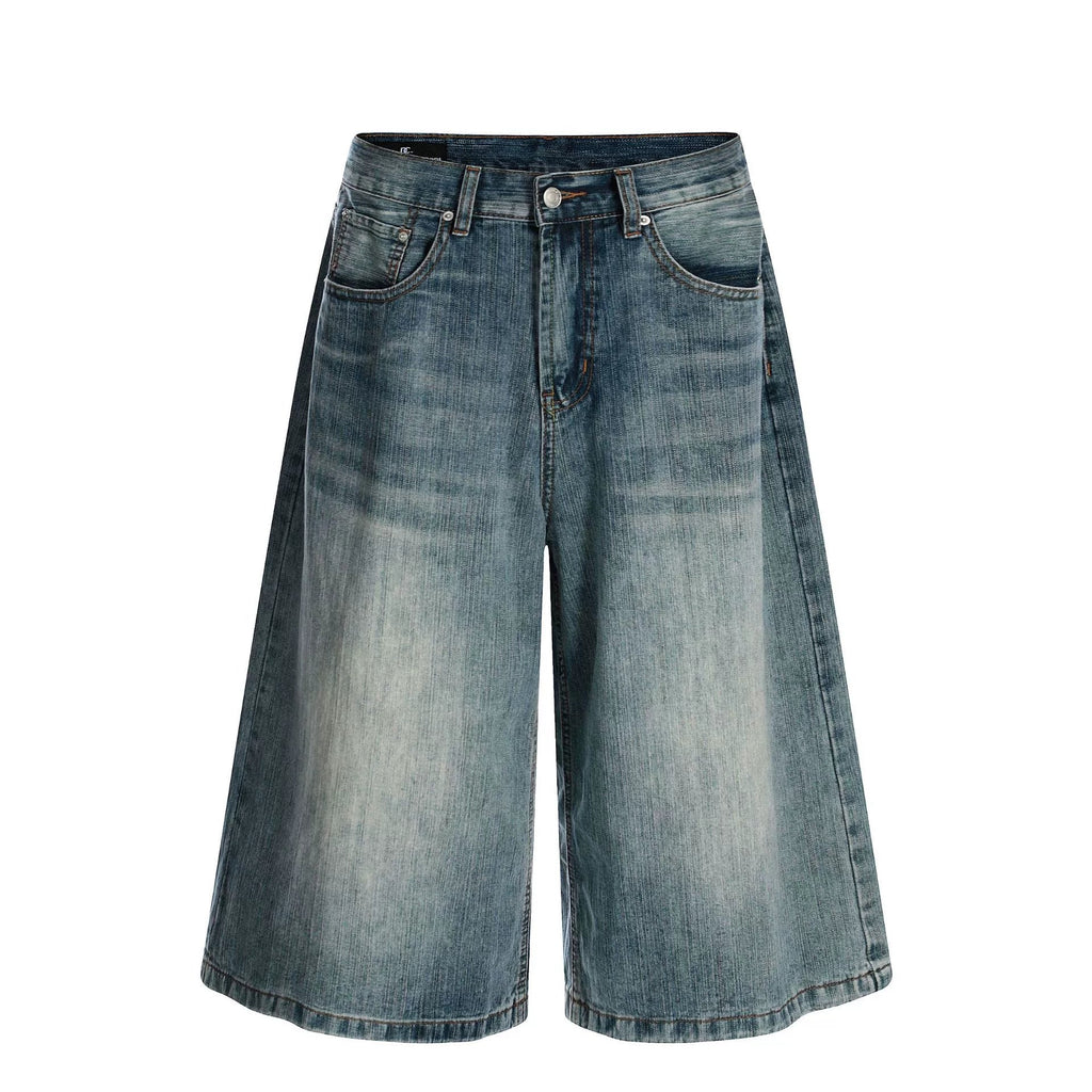 Fashion sports loose shorts